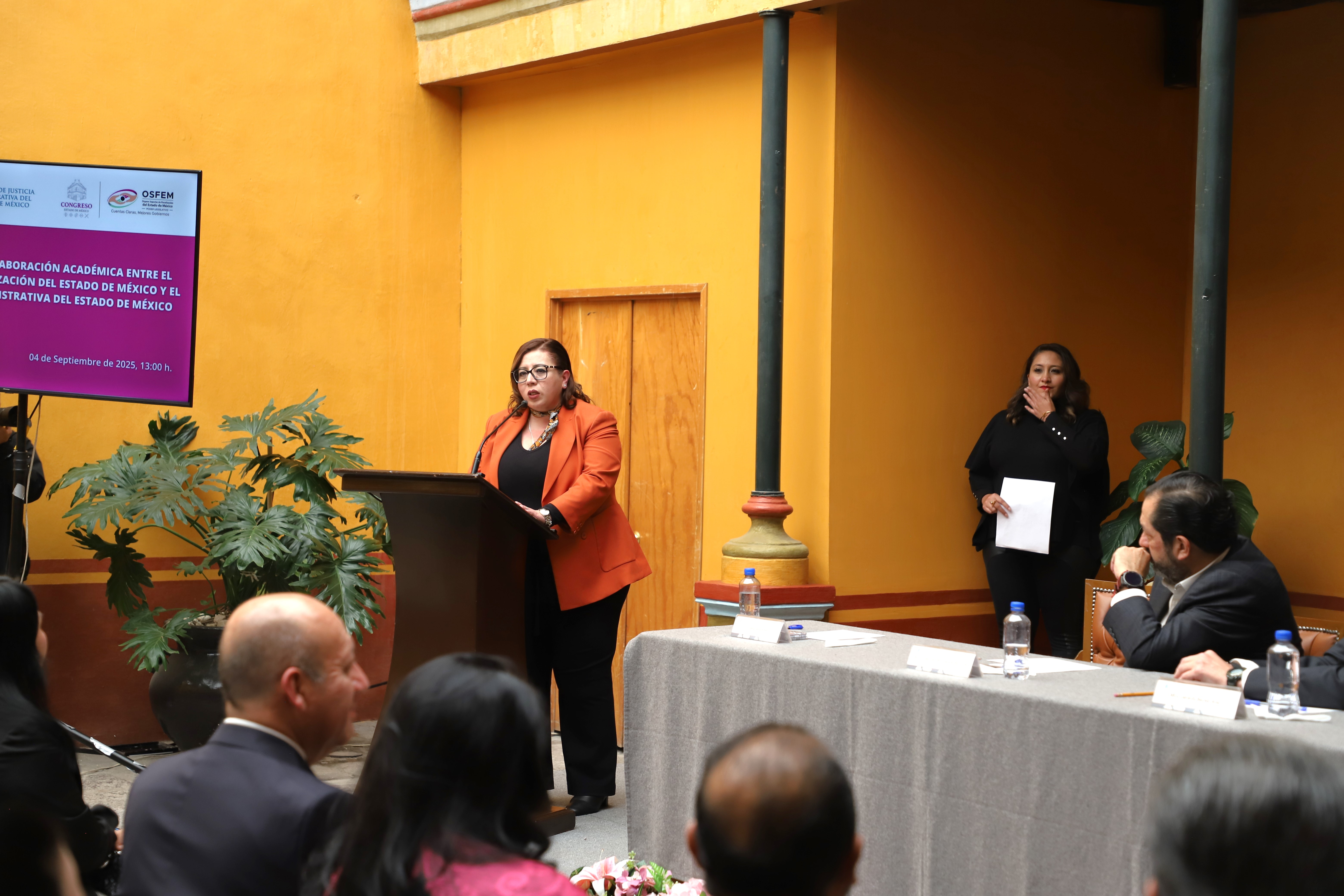 OSFEM y TRIJAEM firman convenio para elevar competencias profesionales